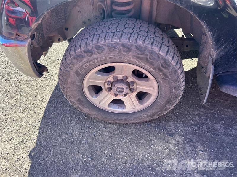 Ford F-250 XLT 4x4 Crew Cab Pickup Прочие фургоны
