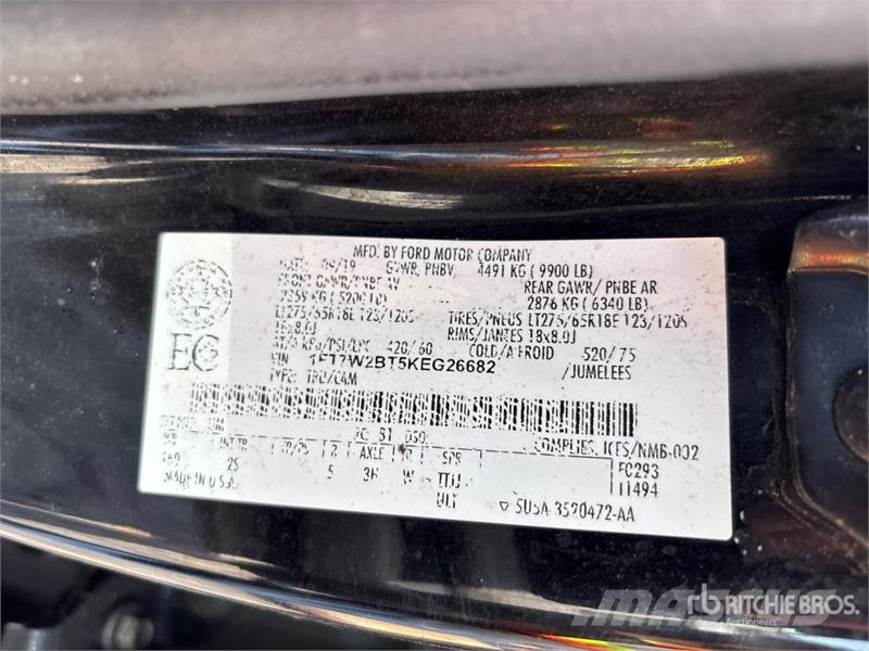 Ford F-250 XLT 4x4 Crew Cab Pickup Anders