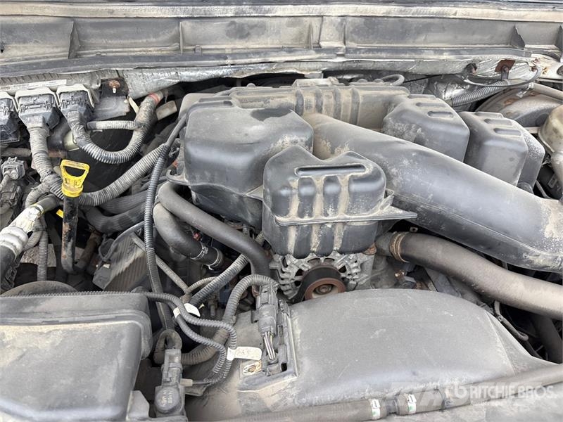 Ford F-250 XLT 4x4 Crew Cab Pickup Muu