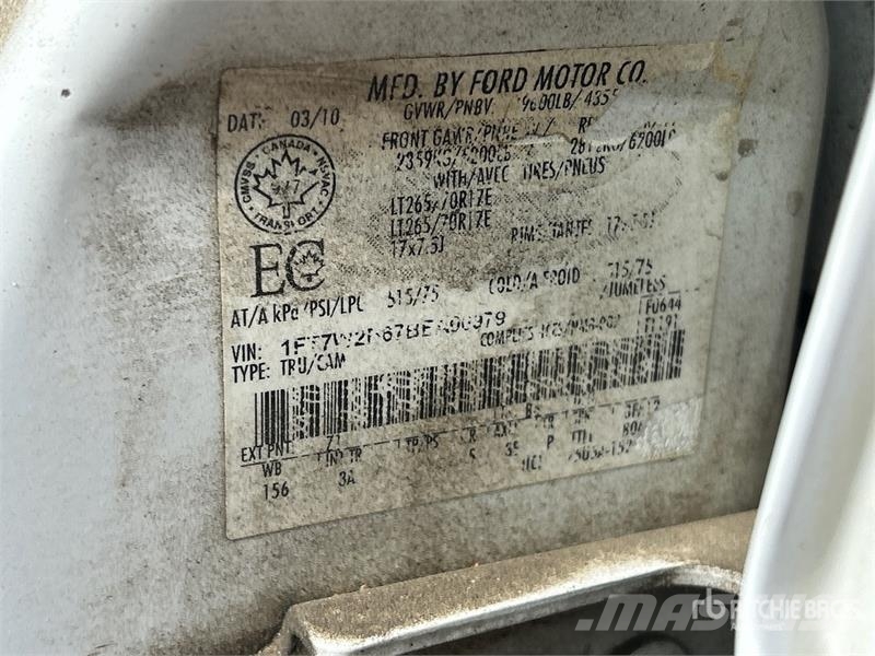 Ford F-250 XLT 4x4 Crew Cab Pickup Drugi
