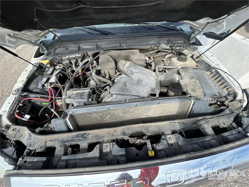 Ford F-250 XLT 4x4 Crew Cab Pickup Drugi