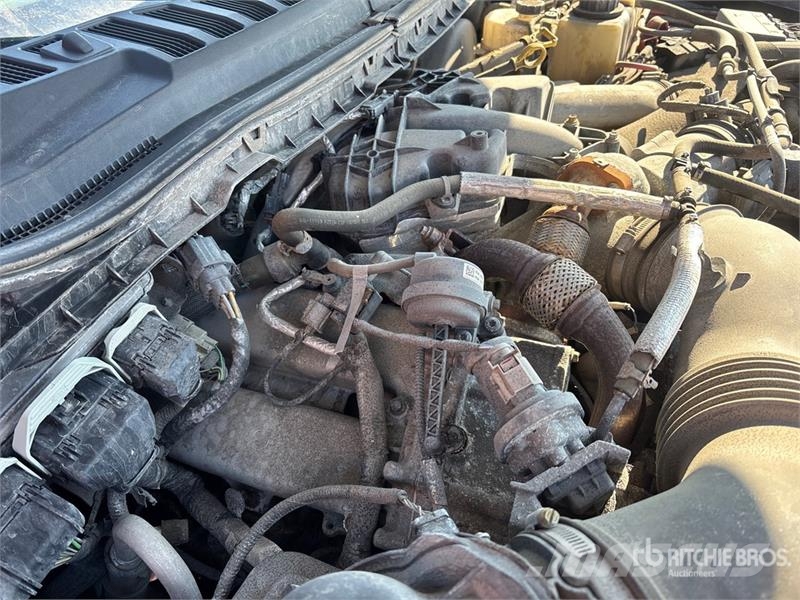 Ford F-250 XLT 4x4 Crew Cab Pickup Anders