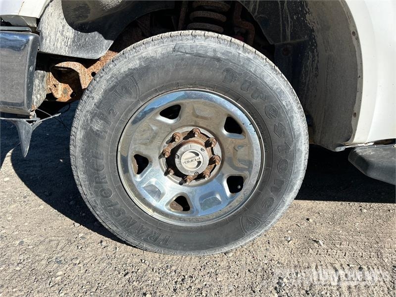 Ford F-250 XLT 4x4 Crew Cab Pickup Other