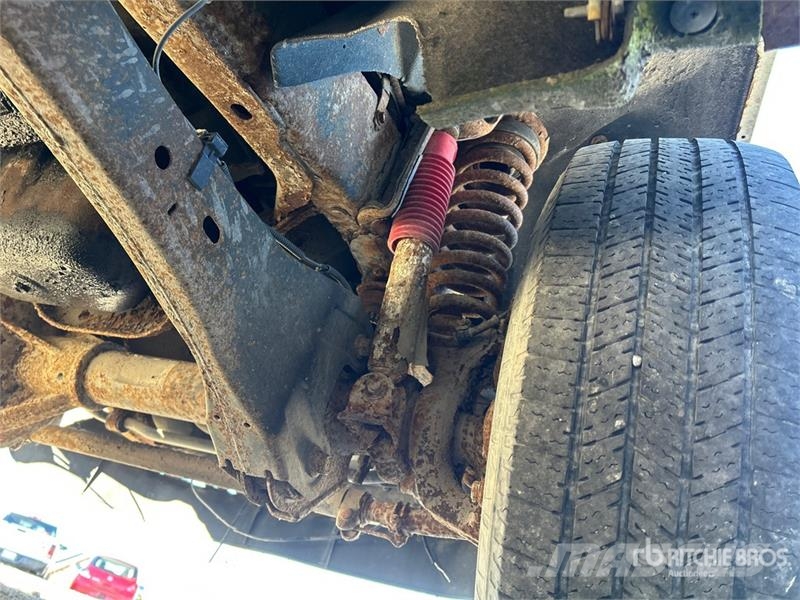 Ford F-250 XLT 4x4 Crew Cab Pickup Other
