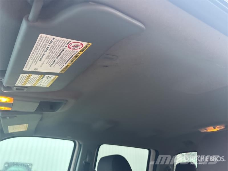 Ford F-250 XLT 4x4 Crew Cab Pickup Ostalo