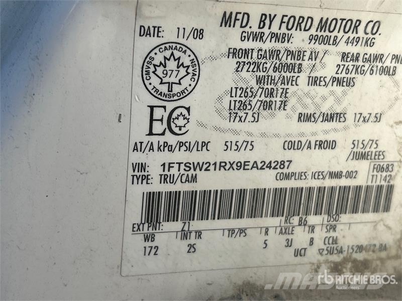 Ford F-250 XLT 4x4 Crew Cab Pickup Other