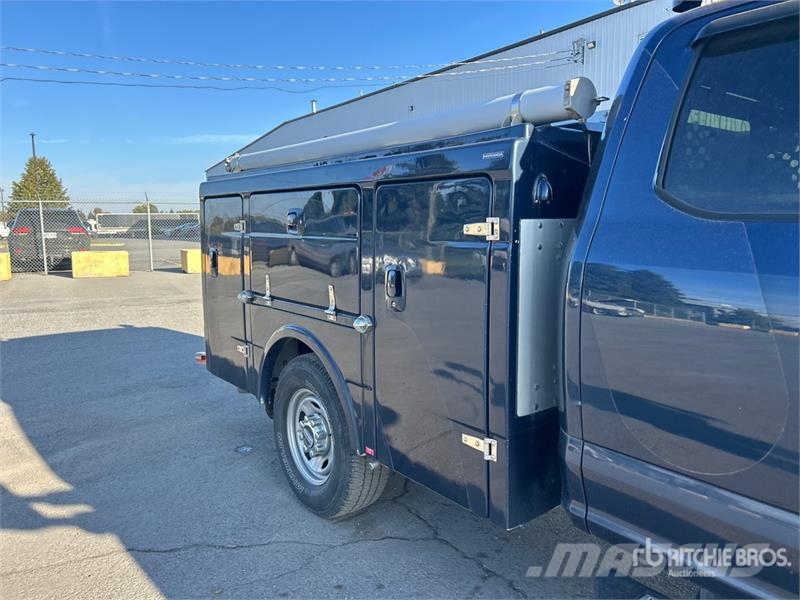 Ford F-250 XLT 4x4 Extended Cab Utility Truck Pik up kamioni