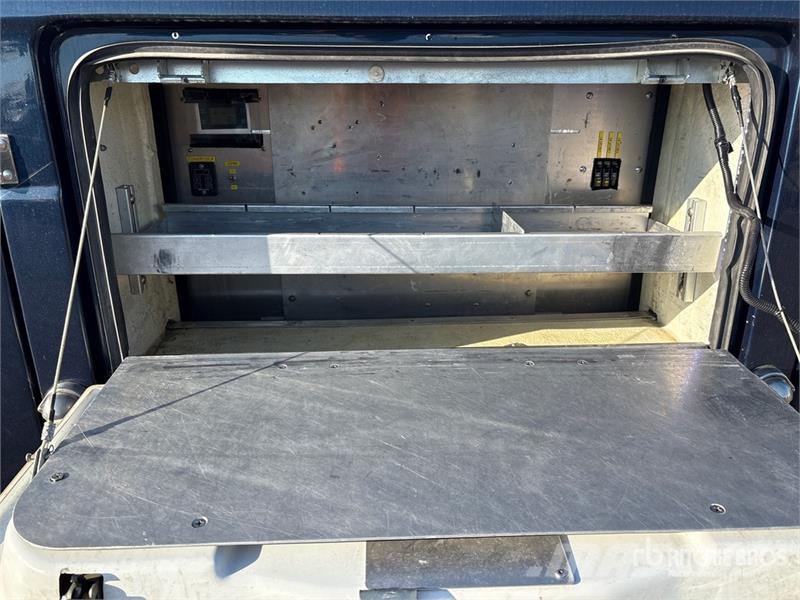 Ford F-250 XLT 4x4 Extended Cab Utility Truck Pik up kamioni