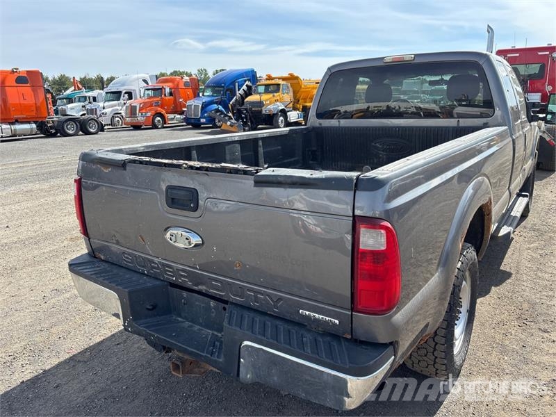 Ford F-250 XLT 4x4 Extended Cab Pickup Άλλα Vans