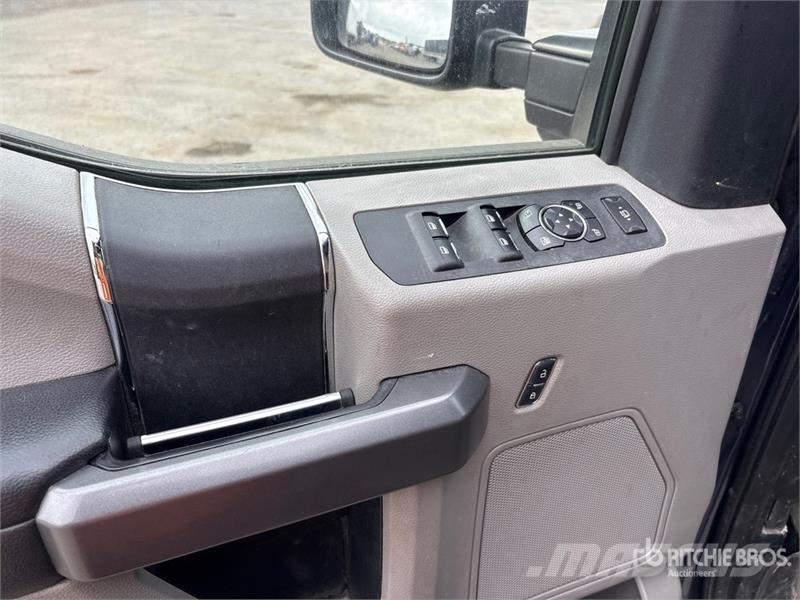 Ford F-250 XLT 4x4 Extended Cab Pickup 其他