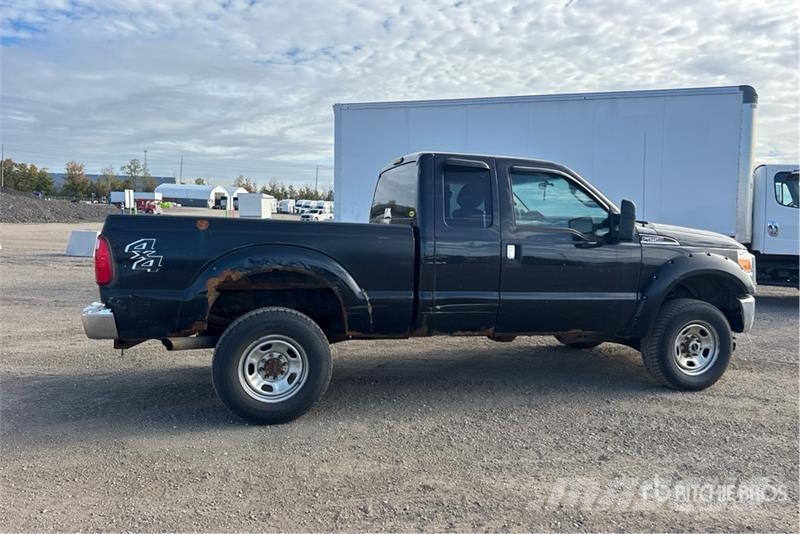 Ford F-250 XLT 4x4 Extended Cab Pickup Muut autot