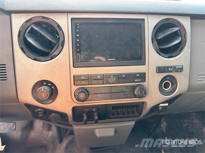 Ford F-250 XLT 4x4 Extended Cab Pickup Inne