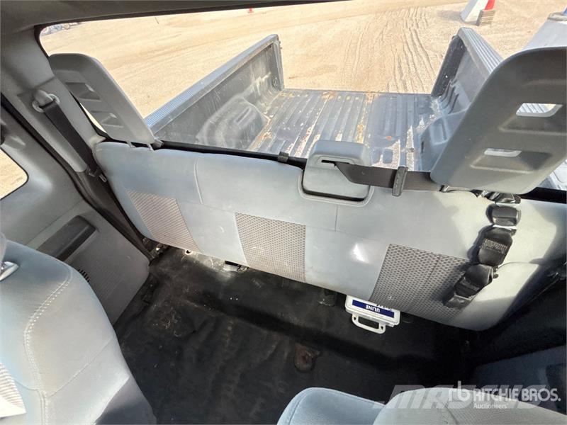 Ford F-250 XLT 4x4 Extended Cab Pickup Ostalo
