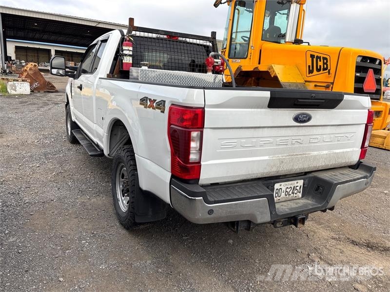 Ford F-250 XLT 4x4 Extended Cab Pickup (Inoperable) Άλλα Vans