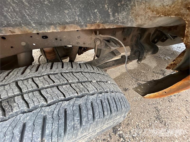 Ford F-250 XLT 4x4 Extended Cab Pickup Ostalo