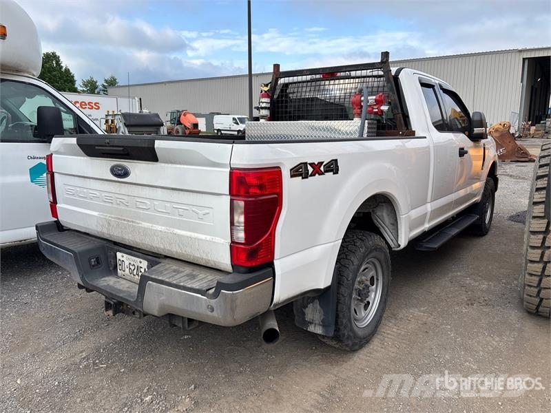 Ford F-250 XLT 4x4 Extended Cab Pickup (Inoperable) Άλλα Vans