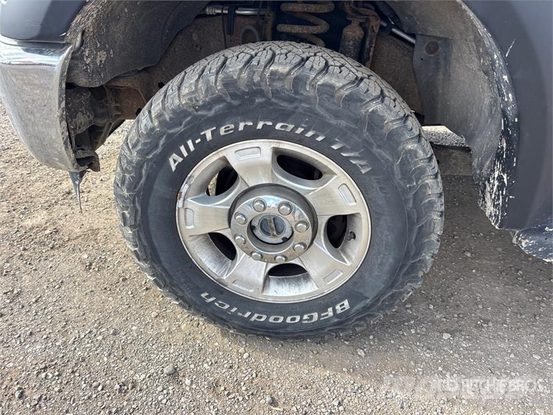 Ford F-250 XLT 4x4 Extended Cab Pickup Inne