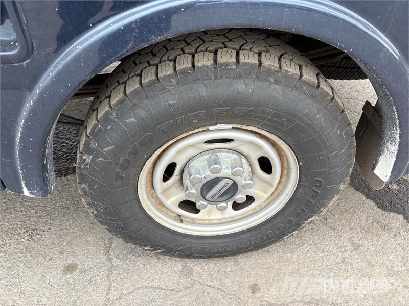 Ford F-250 XLT 4x4 Extended Cab Pickup 其他