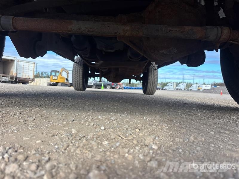 Ford F-250 XLT 4x4 Extended Cab Pickup Ostalo