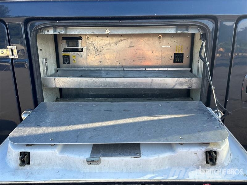 Ford F-250 XLT 4x4 Extended Cab Utility Truck Pik up kamioni