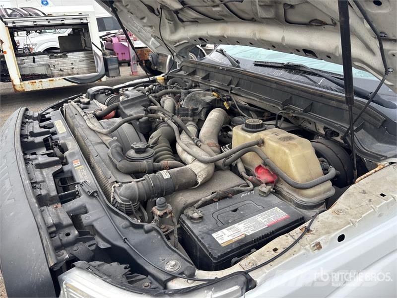 Ford F-250XL XL 4x2 Crew Cab Pickup Other