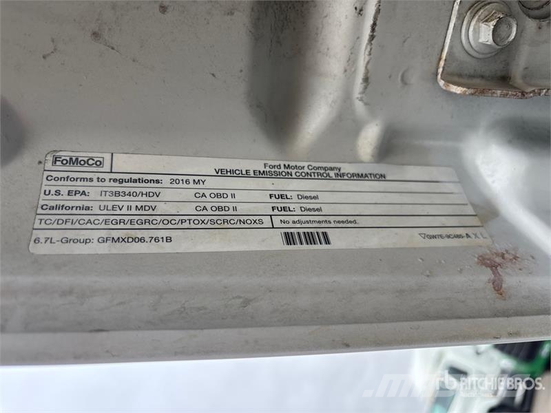Ford F-250XL XL 4x2 Crew Cab Pickup Other