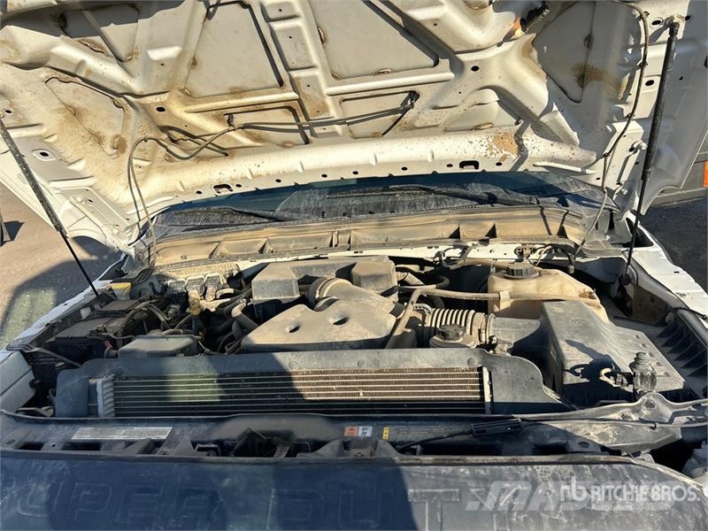 Ford F-350 شاحنات مسطحة/مفصلية الجوانب