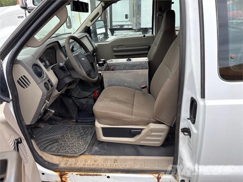 Ford F-350 Kommunal-Sonderfahrzeuge