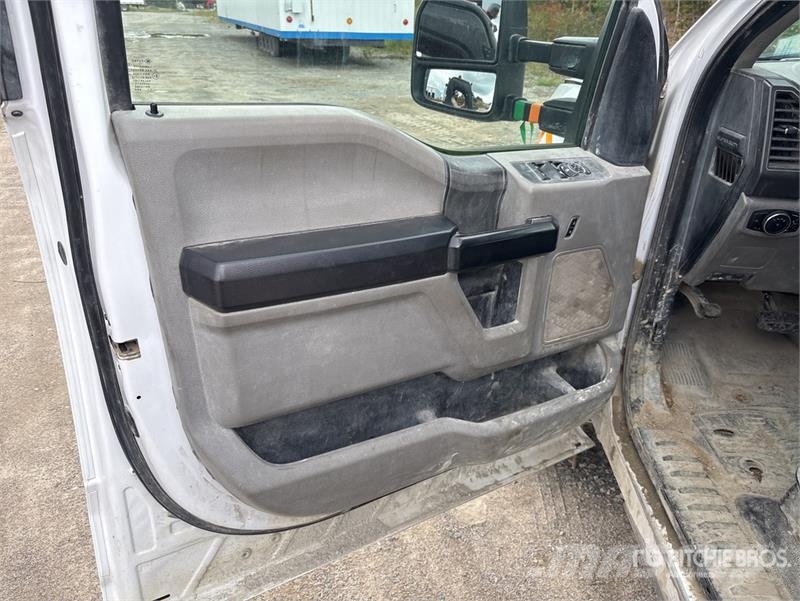 Ford F-350 Φορτηγά Kαρότσα με ανοιγόμενα πλαϊνά