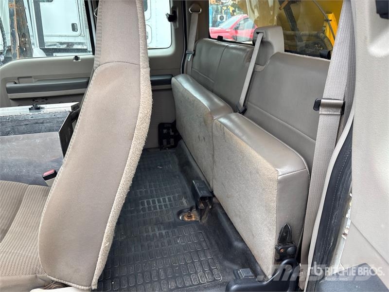 Ford F-350 Kommunal-Sonderfahrzeuge