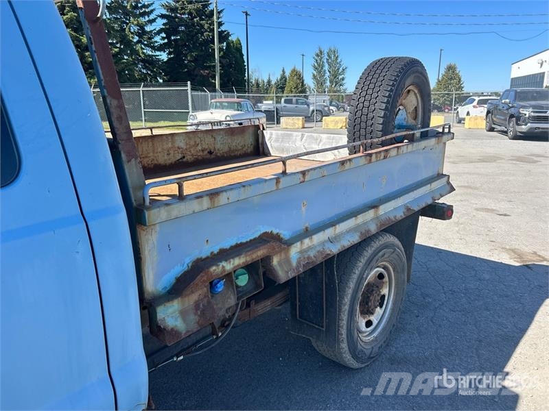 Ford F-350 Flatbed / Dropside trucks