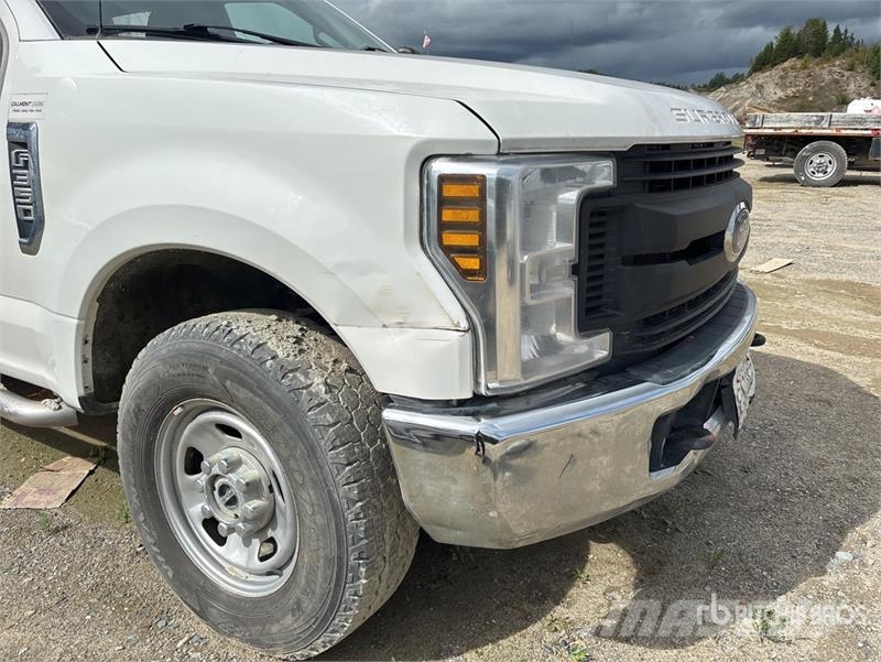 Ford F-350 Φορτηγά Kαρότσα με ανοιγόμενα πλαϊνά