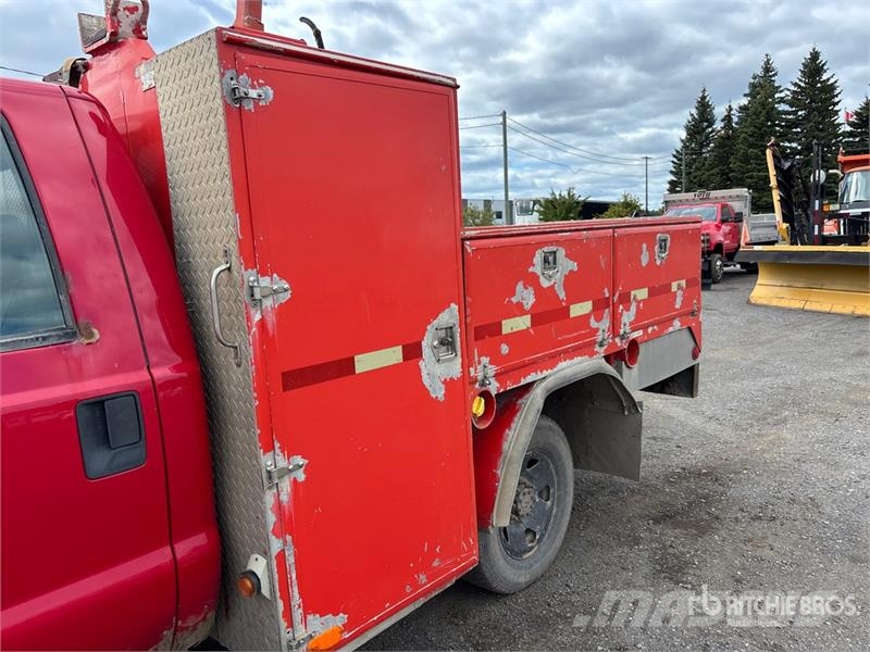 Ford F-350 4x4 Crew Cab Utility Truck Pickup/planbiler