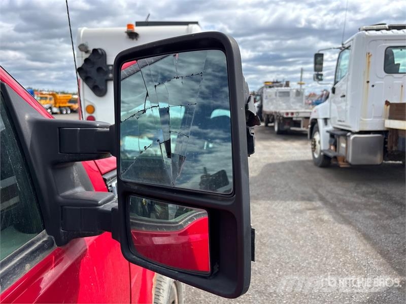 Ford F-350 4x4 Crew Cab Utility Truck Pickup/planbiler