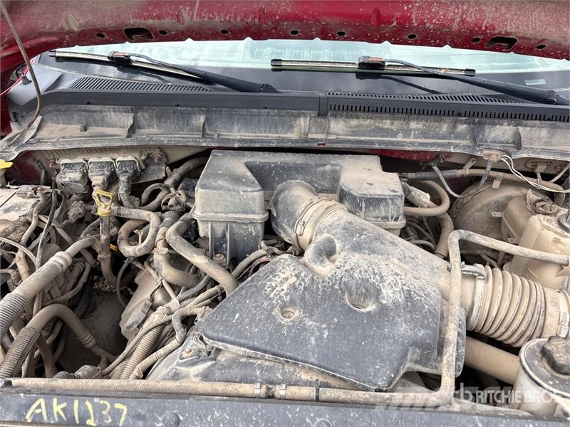 Ford F-350 4x4 Crew Cab Utility Truck Pickup/planbiler