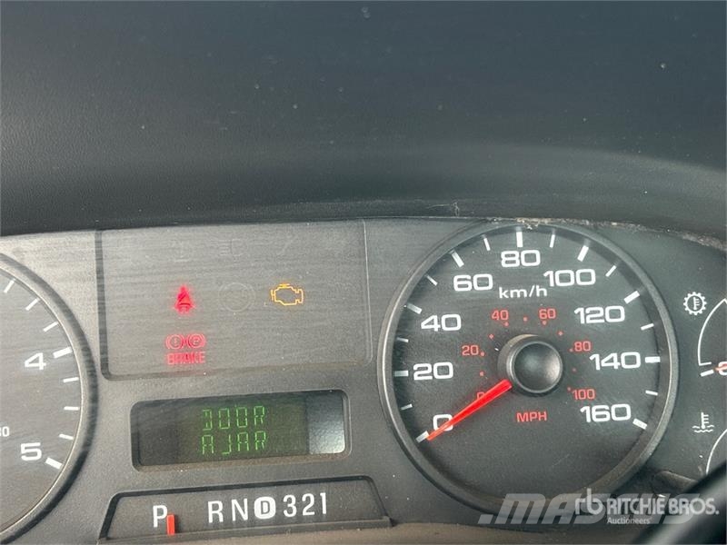 Ford F-350 4x4 Extended Cab Pickup Прочие фургоны