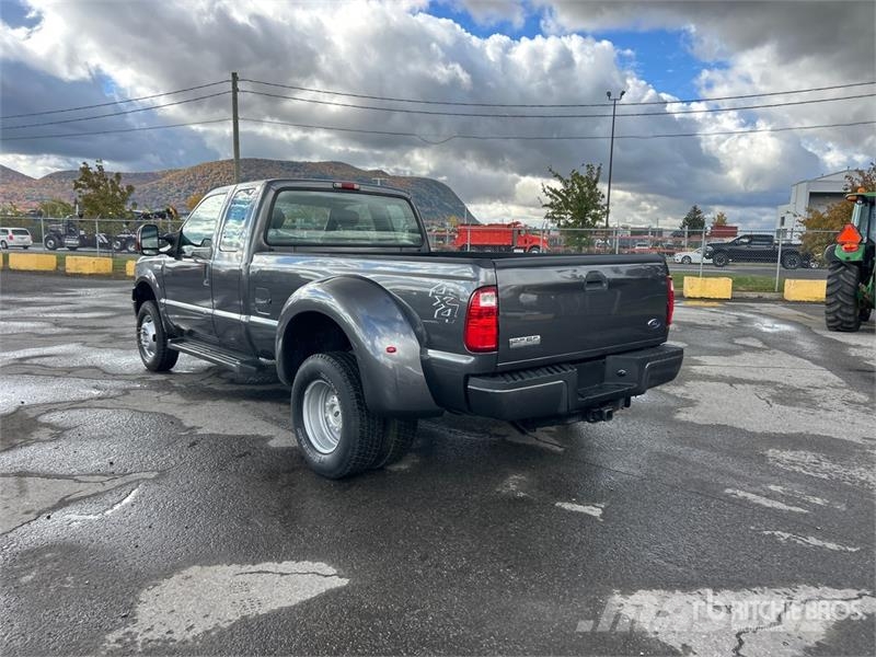 Ford F-350 4x4 Extended Cab Pickup Прочие фургоны