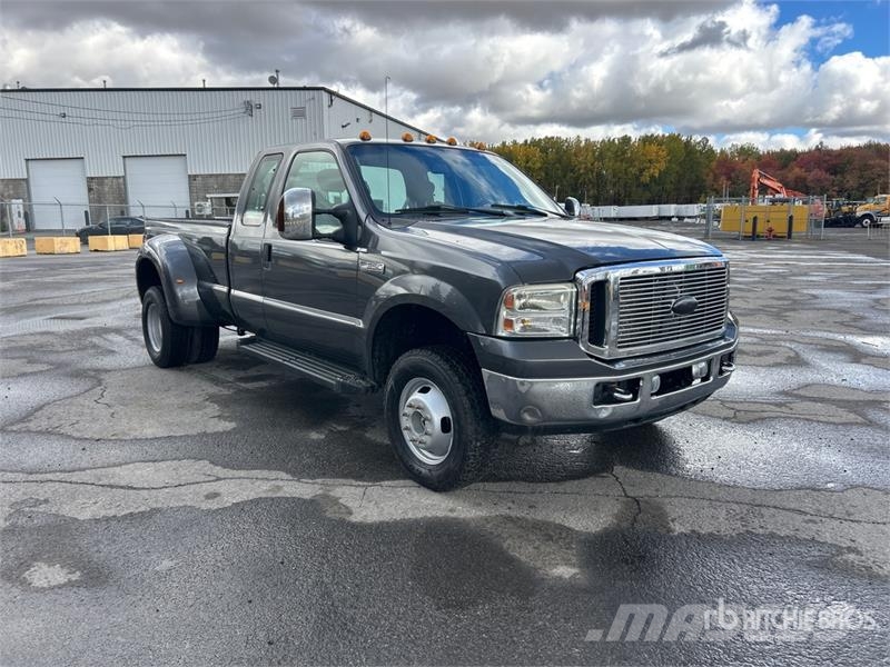 Ford F-350 4x4 Extended Cab Pickup Прочие фургоны
