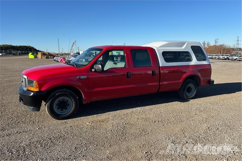 Ford F-350 XL 4x2 Crew Cab Pickup Otras furgonetas