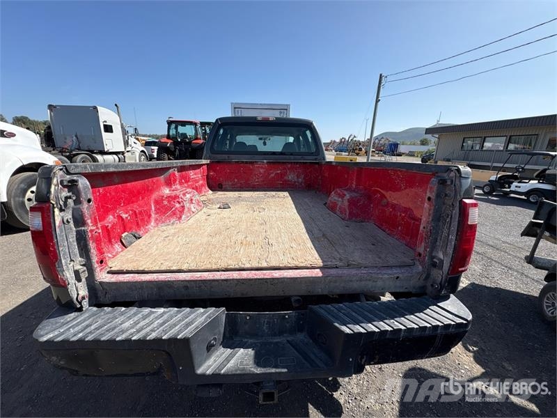 Ford F-350 XL 4x2 Crew Cab Pickup Άλλα Vans