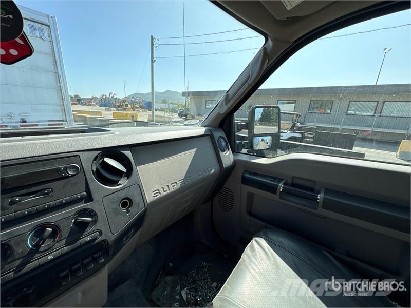 Ford F-350 XL 4x2 Crew Cab Pickup Άλλα Vans