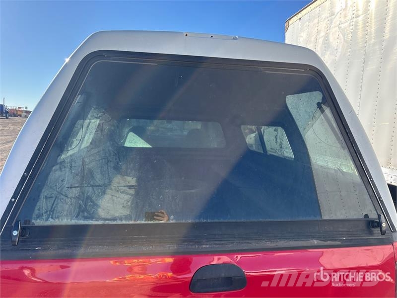 Ford F-350 XL 4x2 Crew Cab Pickup Otras furgonetas
