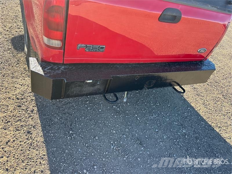 Ford F-350 XL 4x2 Crew Cab Pickup Otras furgonetas