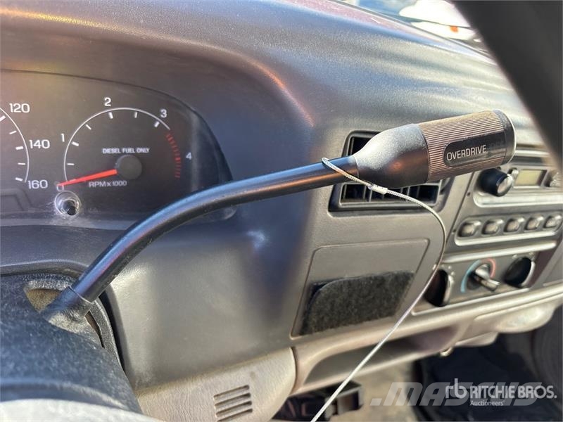 Ford F-350 XL 4x2 Crew Cab Pickup Otras furgonetas