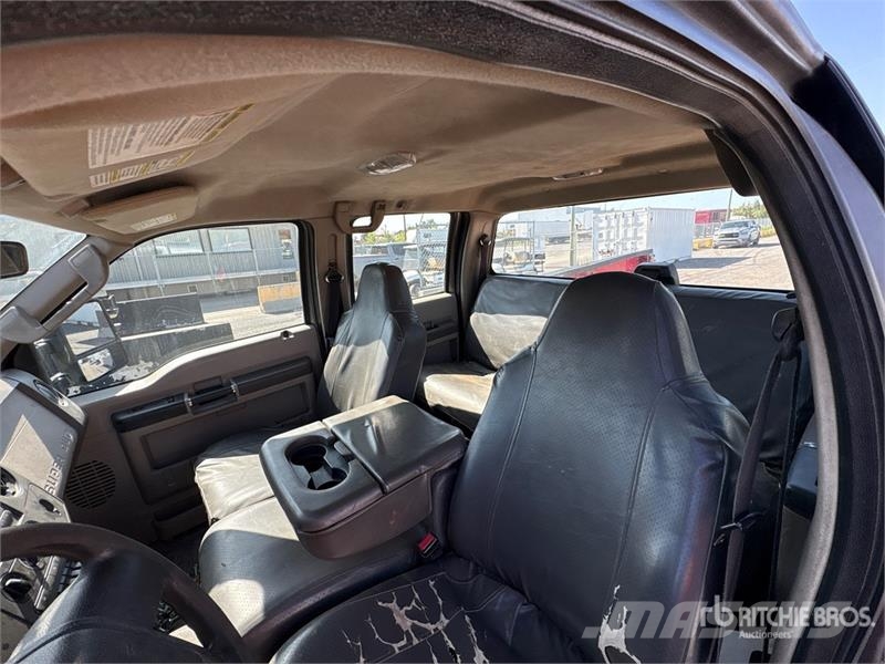 Ford F-350 XL 4x2 Crew Cab Pickup Άλλα Vans