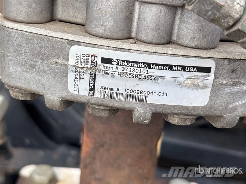 Ford F-350 XL 4x2 Extended Cab Utility Truck شاحنات خفيفة/مفصلية الجوانب