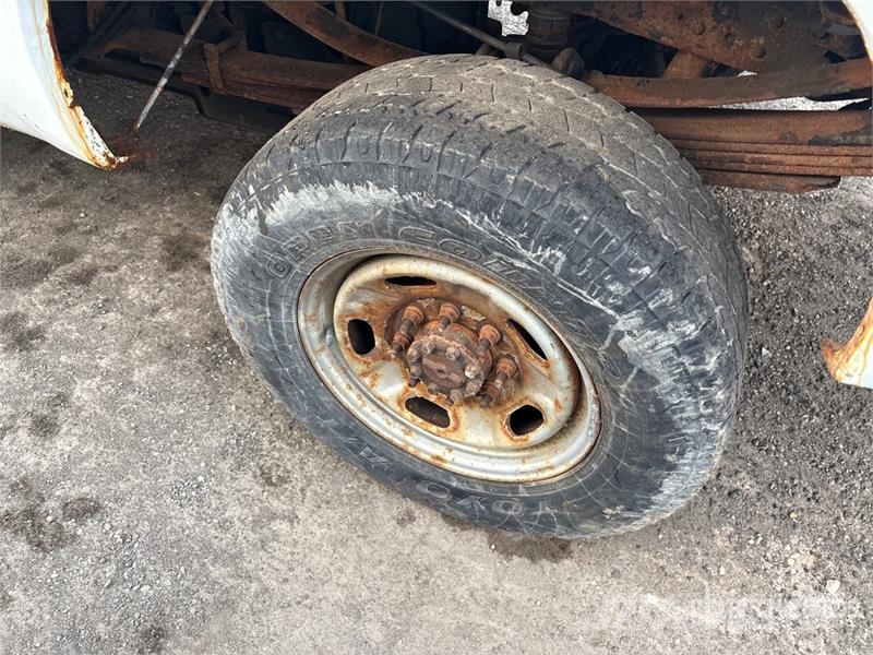 Ford F-350 XL 4x4 Extended Cab Pickup Otras furgonetas