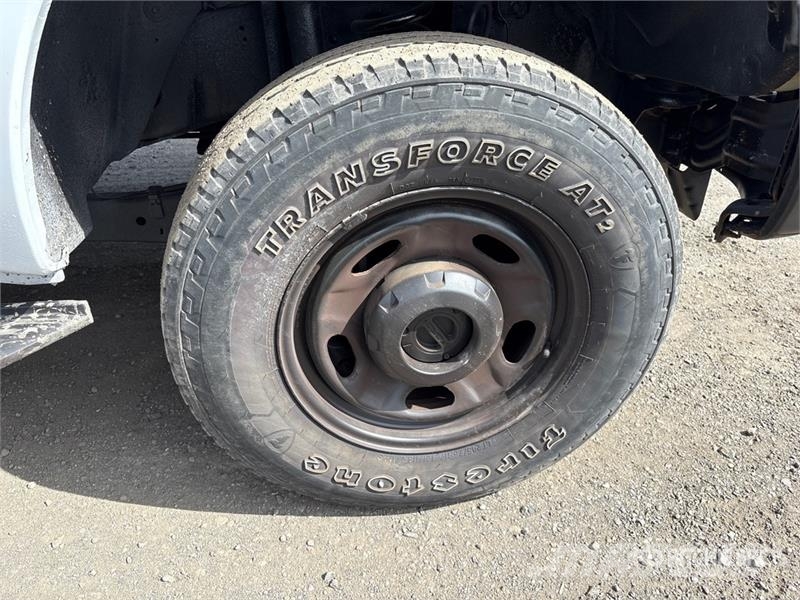 Ford F-350 XL 4x4 Extended Cab Pickup Citi