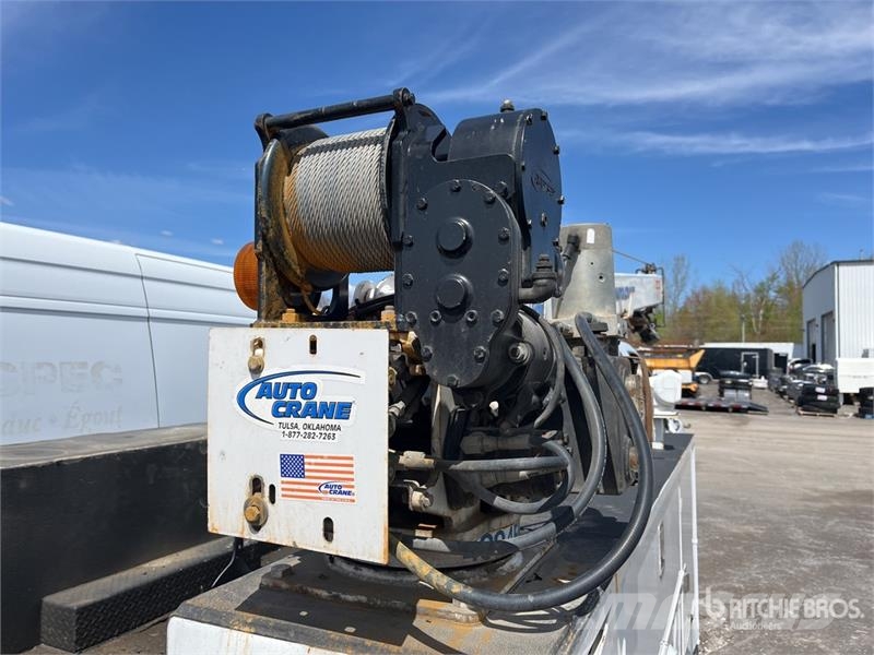 Ford F-350 XL 4x4 Extended Cab Service Truck (Inoperabl مركبات الأغراض العامة