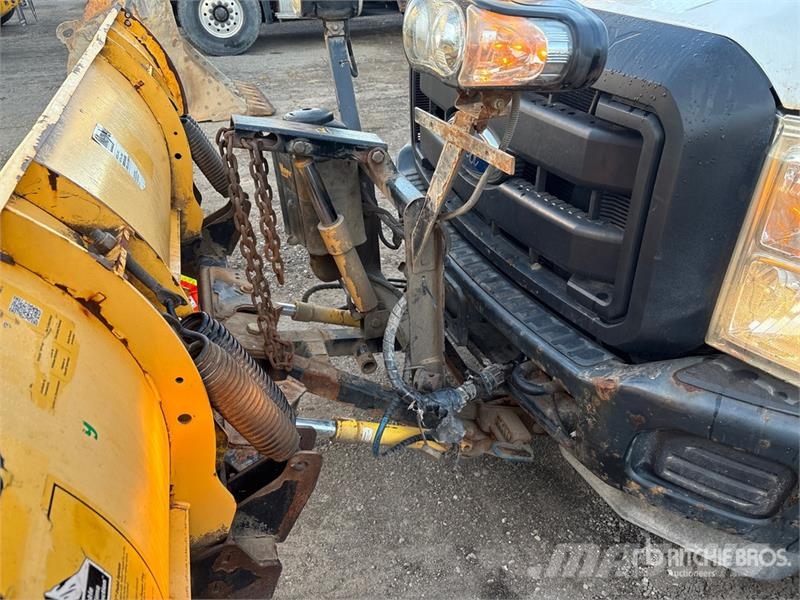 Ford F-350 XL 4x4 Extended Cab Pickup Otras furgonetas